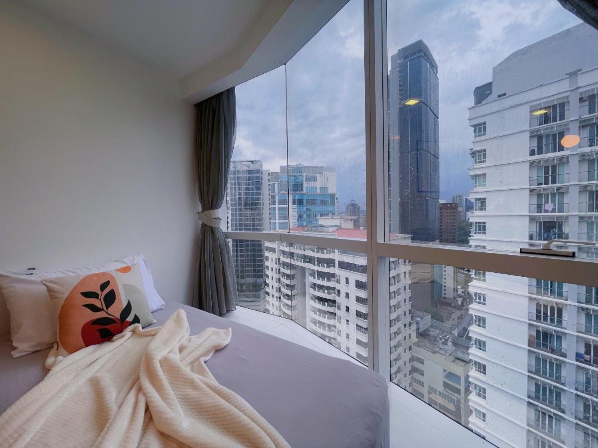 Lux Suites Kl City Pavilion Bukit Bintang With Infinity Pool 쿠알라룸푸르 외부 사진